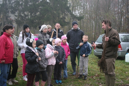 faültetésAnandi kicsi