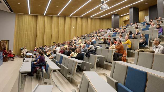 lecture_kicsi.jpg