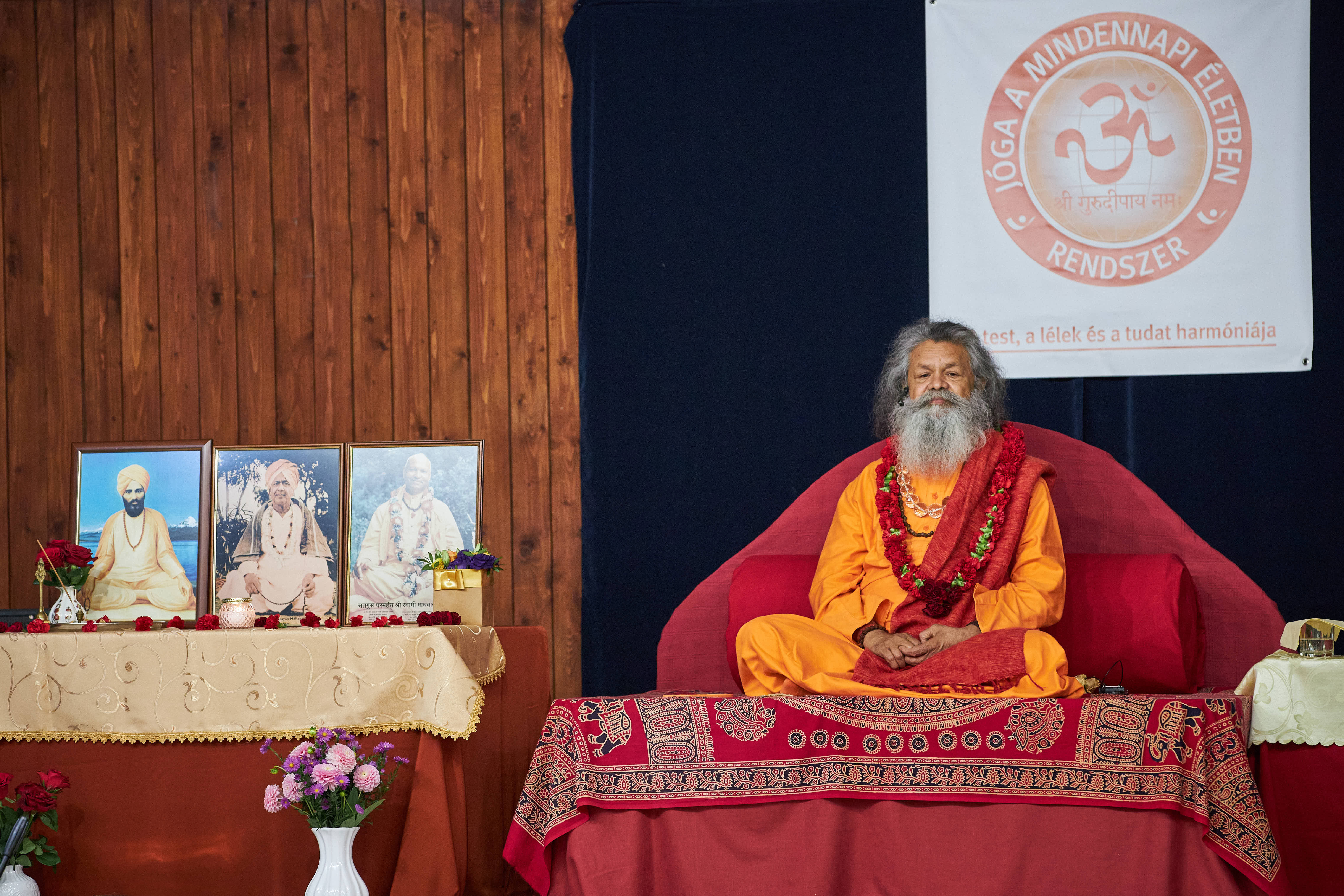 Vishwaguru Paramhans Swami Maheswarananda Debrecenben járt